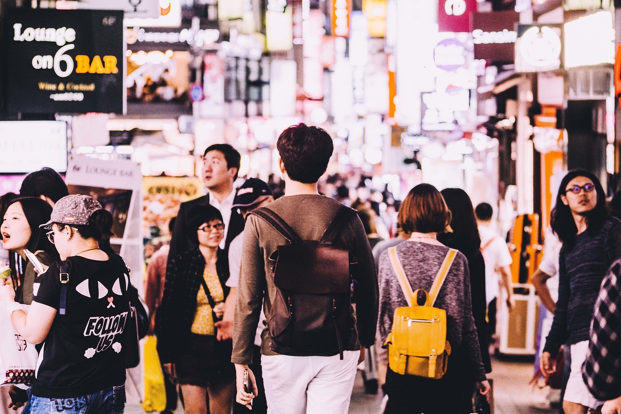 韩国电影中的监视主题，深度探究与解读