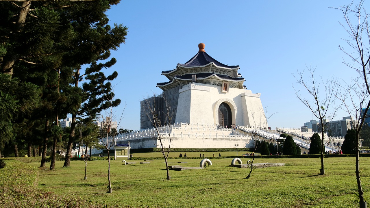 富阳游玩全攻略，畅游富阳，尽享美景！